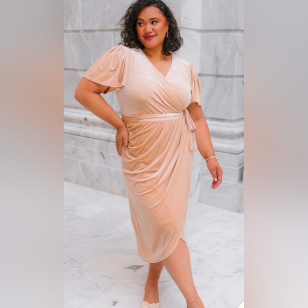 Ivy City Co Soft Peach Wrap Midi Dress